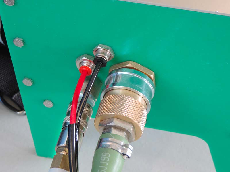 SCHNELLKUPPLUNGSANSCHLÜSSE